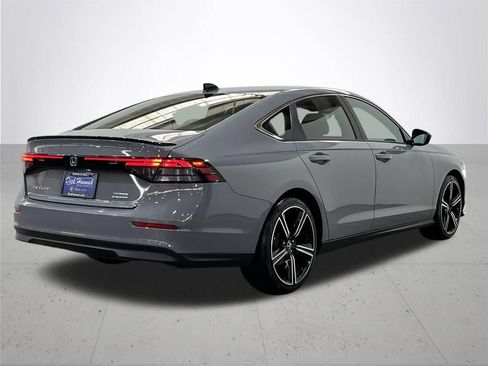 Used 2023 Honda Accord Sport image 10