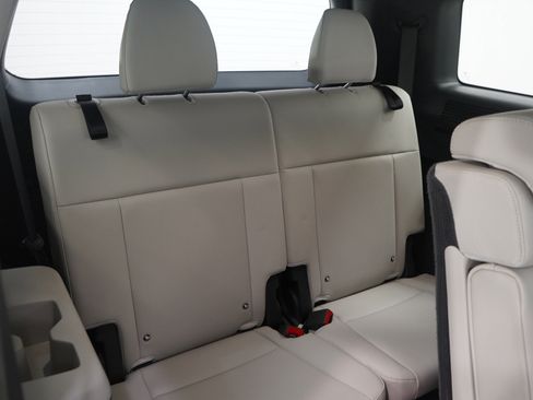 Used 2025 Hyundai Santa Fe SEL image 17