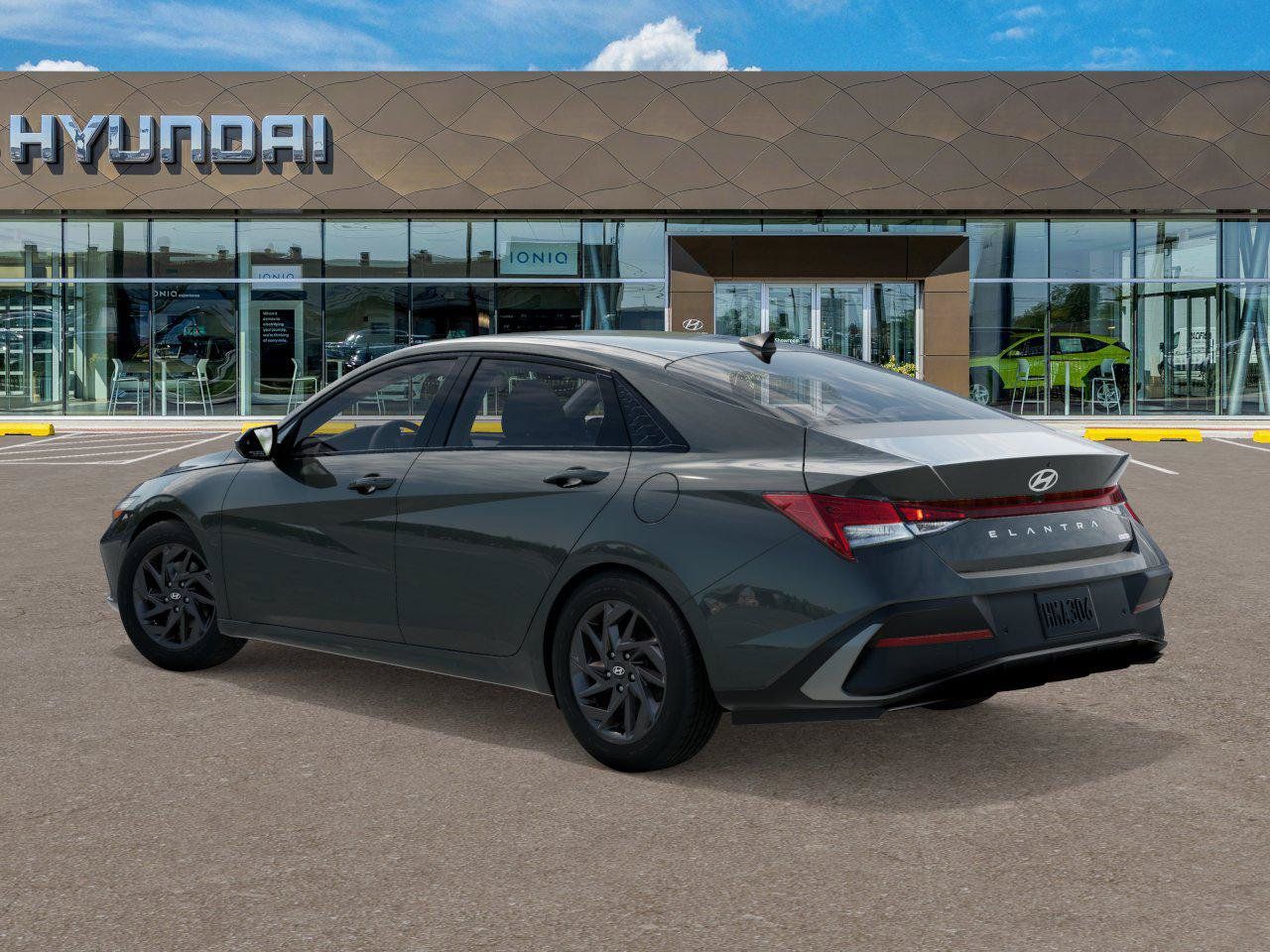 New 2026 Hyundai Elantra Hybrid FWD image 5