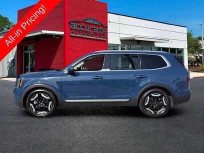 Used 2023 Kia Telluride EX
