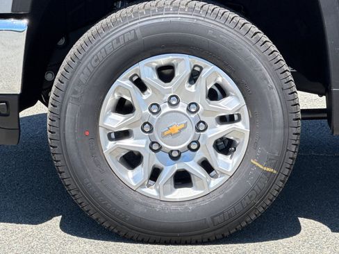 New 2026 Chevrolet Silverado 3500 LT w/ All Star Edition AWD/4WD image 33