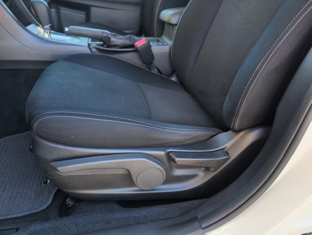 Used 2015 Subaru Crosstrek 2.0i Premium AWD/4WD image 13