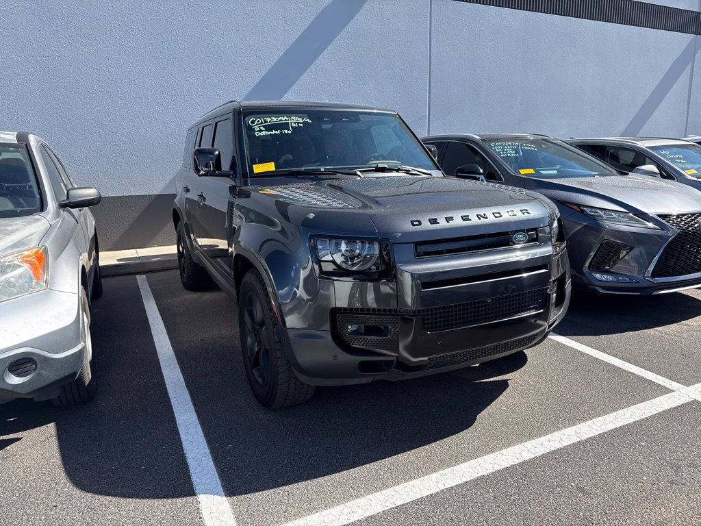 Used 2023 Land Rover Defender 130 First Edition AWD/4WD image 3