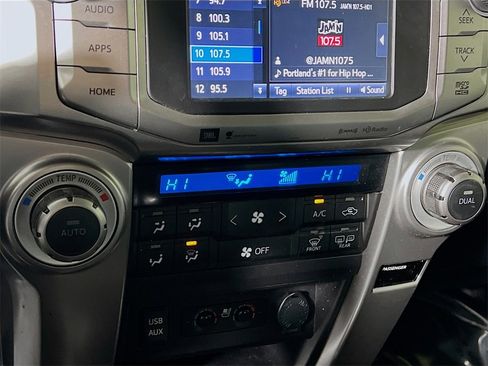 Used 2018 Toyota 4Runner Limited image 15