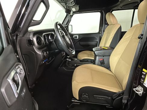 Used 2023 Jeep Wrangler Unlimited w/ Cold Weather Group AWD/4WD image 12