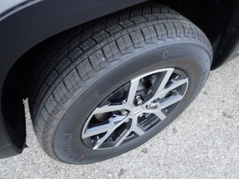 New 2025 Jeep Grand Cherokee Limited image 9