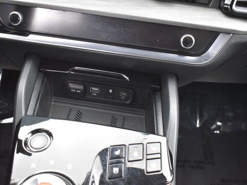 Certified 2024 Kia Sportage X-Line Prestige image 21