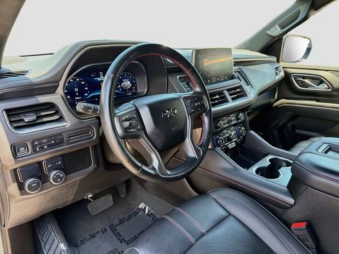 Used 2024 Chevrolet Tahoe RST w/ Luxury Package RWD image 9
