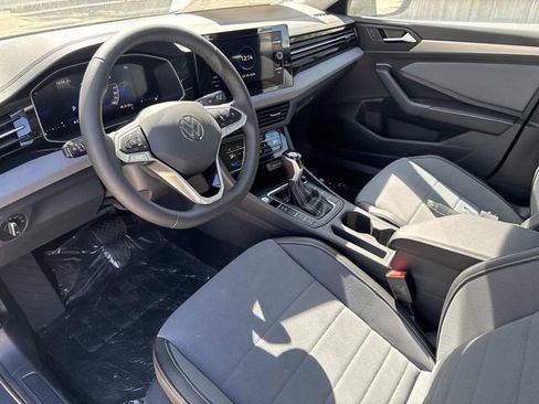 New 2026 Volkswagen Jetta SE image 14