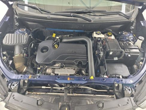 Used 2023 Chevrolet Equinox LT AWD/4WD image 30