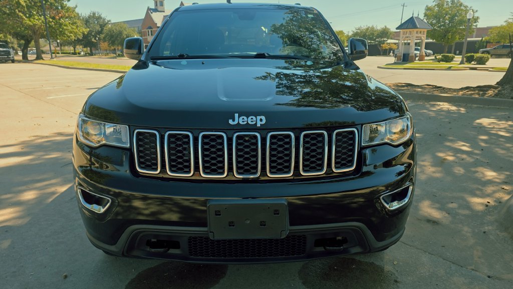 Used 2021 Jeep Grand Cherokee Laredo AWD/4WD image 30
