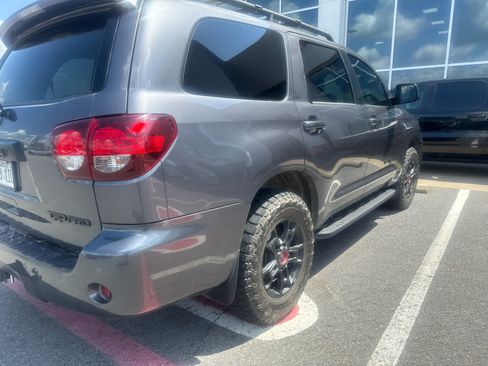 Used 2021 Toyota Sequoia TRD Pro AWD/4WD image 3