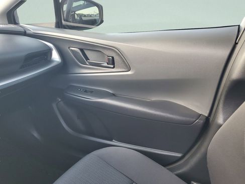 Used 2025 Toyota Prius LE image 16