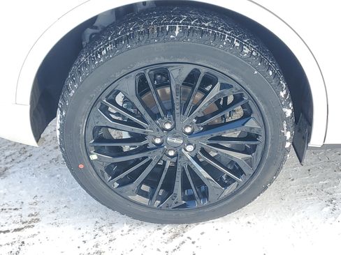 New 2026 Lincoln Corsair Premiere image 5