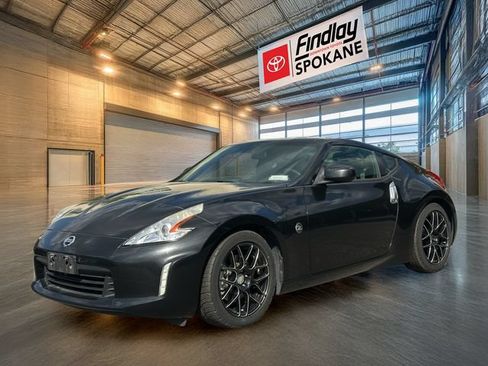 Used 2014 Nissan 370Z Coupe RWD image 1