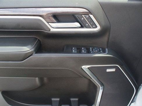 New 2025 Chevrolet Silverado 3500 LTZ w/ LTZ Convenience Package image 28