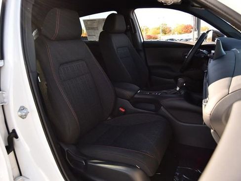 New 2026 Honda HR-V Sport image 22