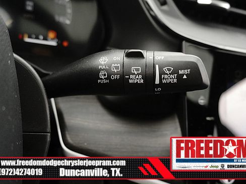 New 2026 Jeep Grand Cherokee L Limited w/ Limited Altitude Package AWD/4WD image 33