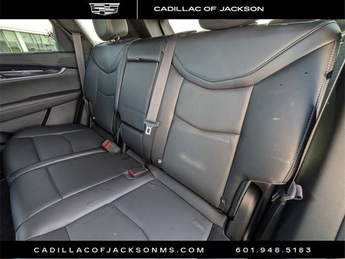 Used 2025 Cadillac XT5 Premium Luxury image 26