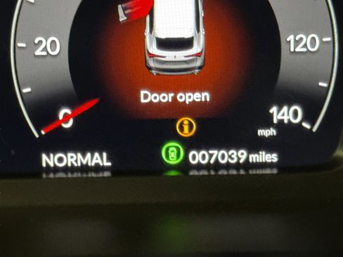 Certified 2025 Acura ADX A-Spec image 20