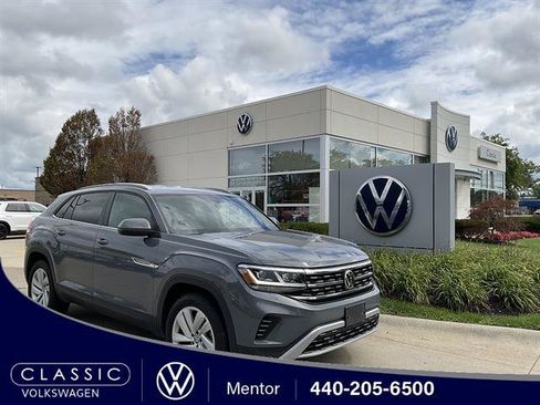 Used 2021 Volkswagen Atlas Cross Sport SE AWD/4WD image 1