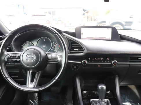 Used 2024 MAZDA MAZDA3 s image 17