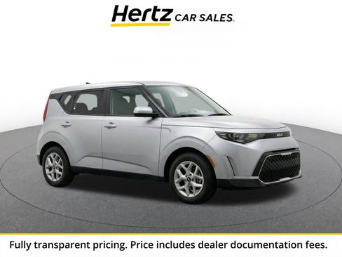 Used 2025 Kia Soul LX w/ LX Technology Package FWD image 1