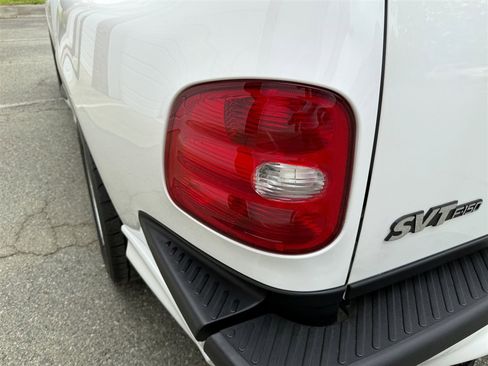 Used 1999 Ford F150 Lightning image 35