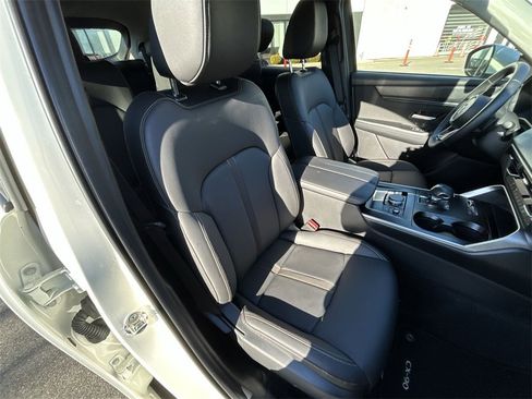 Certified 2025 MAZDA CX-90 3.3 Turbo w/ Select Package image 25