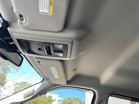 Used 2017 RAM 1500 Lone Star AWD/4WD image 21