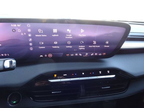 New 2026 Buick Enclave Avenir w/ Super Cruise Package FWD image 27