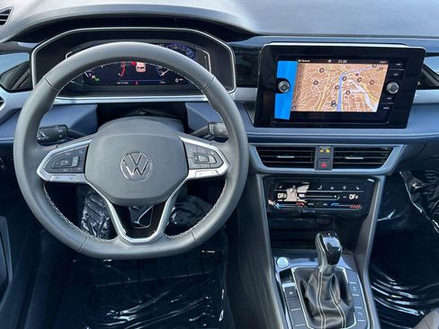 New 2026 Volkswagen Taos SEL image 13