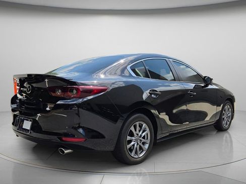 Used 2025 MAZDA MAZDA3 s FWD image 7
