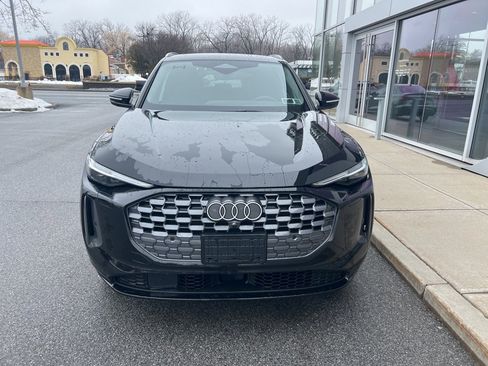 Used 2025 Audi Q5 Premium Plus w/ Premium Plus image 45