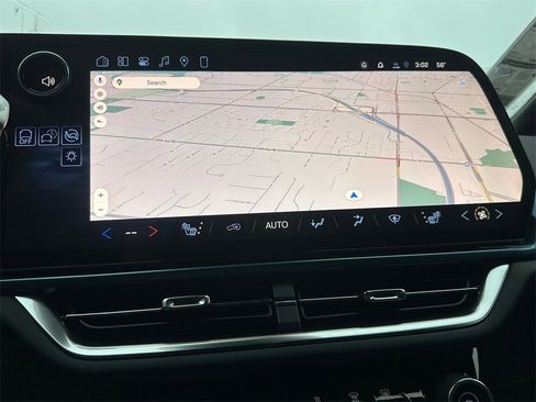 New 2026 Chevrolet Equinox EV LT image 26