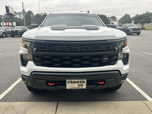 Used 2024 Chevrolet Silverado 1500 Custom Trail Boss AWD/4WD image 5