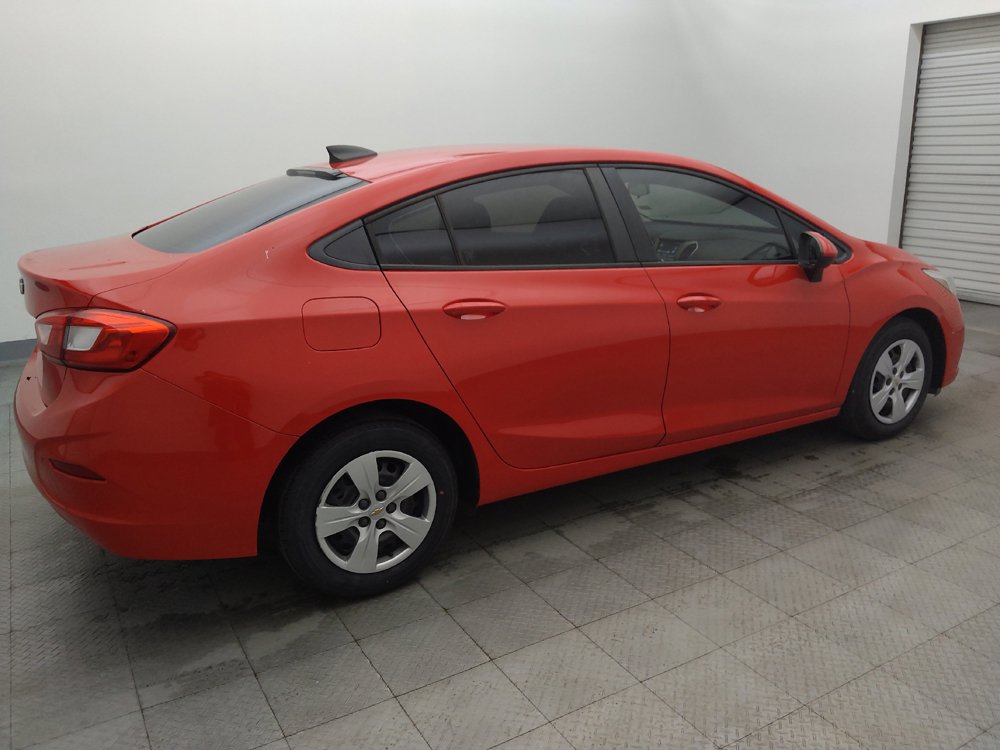 Used 2018 Chevrolet Cruze LS FWD image 10