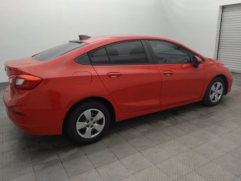 Used 2018 Chevrolet Cruze LS FWD image 10