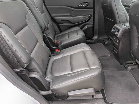 Used 2019 GMC Acadia SLT w/ Black Edition AWD/4WD image 19