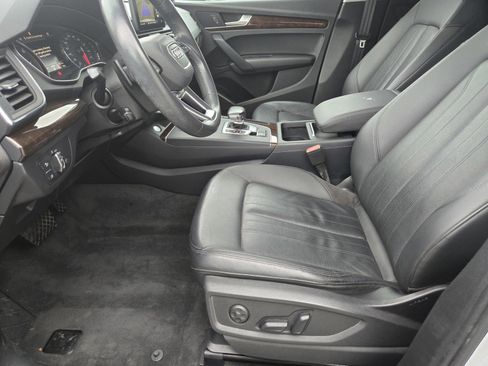 Used 2019 Audi Q5 2.0T Premium image 13