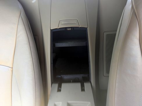 Used 2008 BMW Z4 3.0i image 27