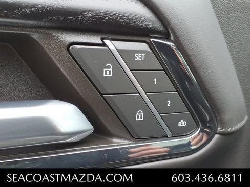 Used 2024 GMC Sierra 1500 AT4X image 15