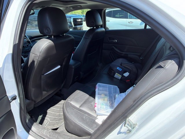 Used 2015 Chevrolet Malibu LT w/ Leather Package FWD image 7