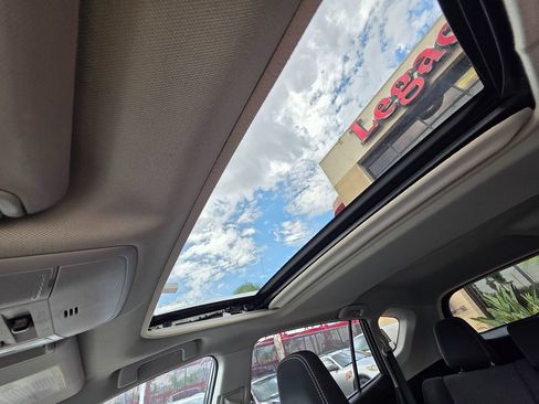 Used 2016 Toyota RAV4 XLE FWD image 38