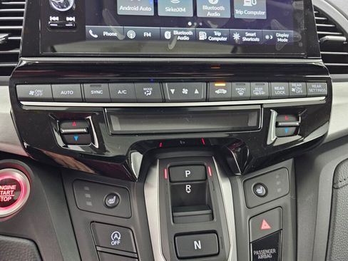 New 2026 Honda Odyssey EX-L image 18