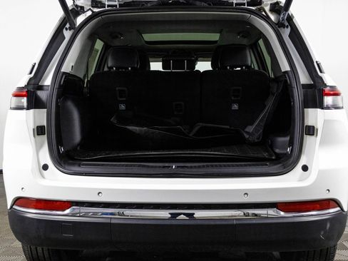 Used 2023 Jeep Grand Cherokee Limited w/ Trailer Tow Prep Group (B) image 37