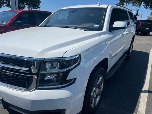 Used 2018 Chevrolet Suburban LT w/ Max Trailering Package RWD image 1