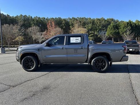 New 2026 Nissan Frontier SV w/ SV Convenience Package image 5