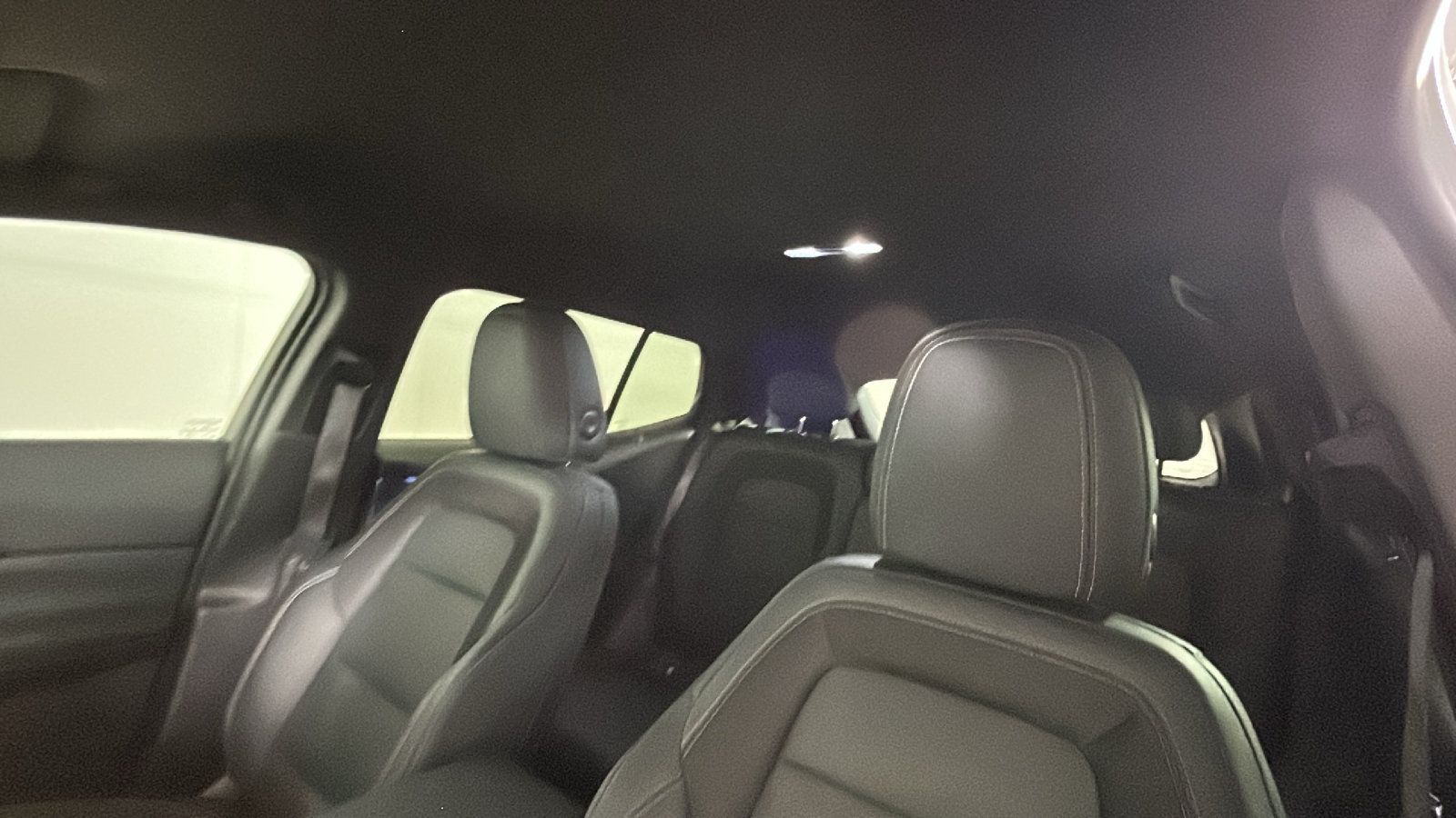 Used 2024 Chevrolet Equinox EV LT FWD image 15
