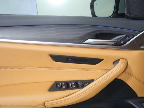 Certified 2023 BMW 530i w/ M Sport Package RWD image 8